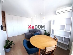 Apartament, Aleja Komisji Edukacji Narodowej