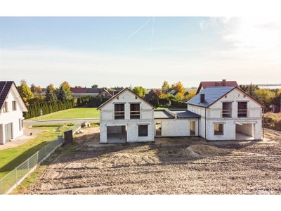 Dom na sprzedaż 160,00 m², oferta nr FDM-DS-4418