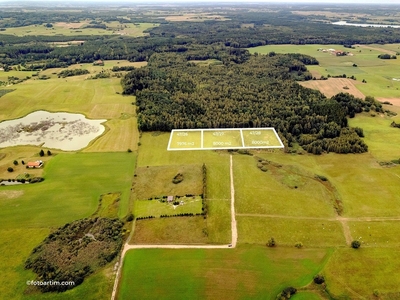 Atrakcyjna działka w Blankach - 1500 m do plaży