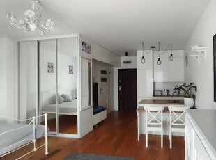 Sprzedaz mieszkania, duży balkon + garaż podziemny