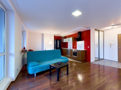 Mieszkanie do wynajęcia 56,00 m², piętro 4, oferta nr 827692
