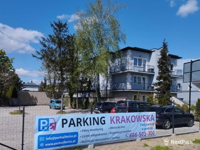 Parking strzeżony przy al. Krakowska 45, 05-090 Raszyn