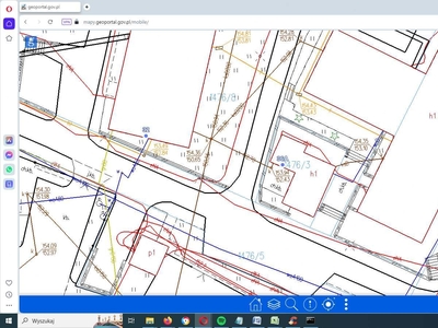 Sprzedam atrakcyjną działkę budowlaną 200m2 w centrum Pionek.