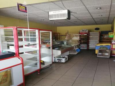 Lokal użytkowy po sklepie ogólnospożywczym i piekarni