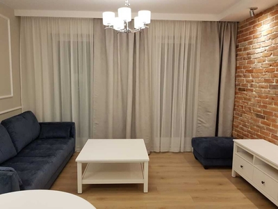 Centrum apartament, 2 pok., balkon, miejsce post.