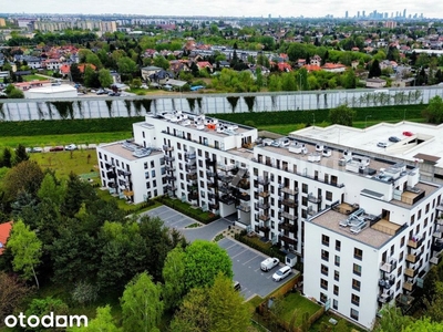 2-pok+balkon w kamienicy na Mokotowie z 1935.