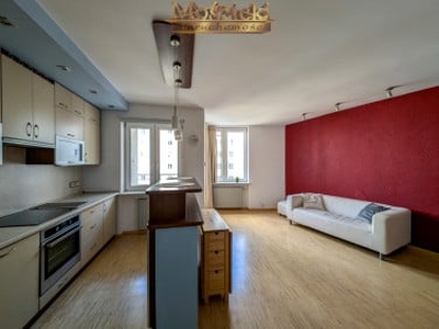 Apartament, Aleja Komisji Edukacji Narodowej