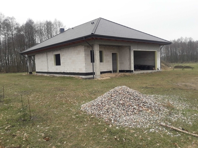 Nowy dom 6/34 w stanie surowym otwartym (Chełmno - Klamry)