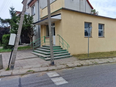 Sprzedam mieszkanie na parterze 87,5 m² super lokalizacja