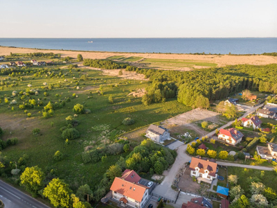 MOSTY, 2 km od plaży, w pobliżu rezerwatu