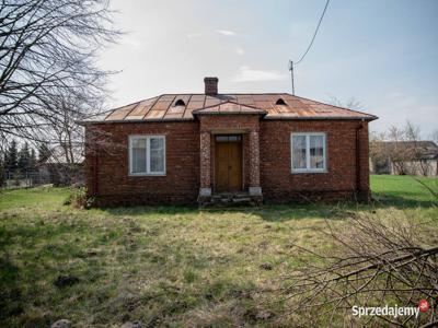 Dom z budynkami 1.5 Ha siedlisko