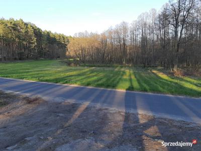 Działka nad jeziorem z linią brzegową przy rzece 4271m 19zł