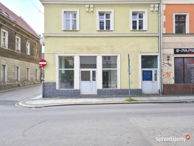 Lokal hendlowo-usługowy 33m2 w centrum Brzegu