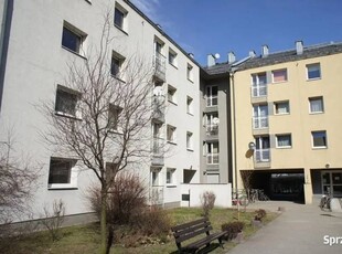 1pok, 28met, okolice Prusa BALKON/KOMÓRKA/2000 (Wrocław)