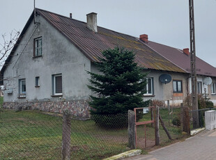 Bytowski, Czarna Dąbrówka, Karwno