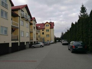 Wynajmę osobny garaż w apartamentowcu przy ul. 1 maja 210B,