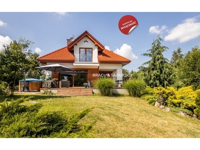 Dom na sprzedaż 274,00 m², oferta nr BS1-DS-296056-22