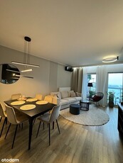 Przestronny 4-pokojowy apartament tuż nad Wartą