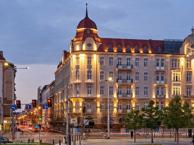 Lokal usługowy w HOTELU GRAND