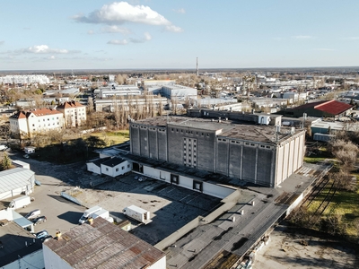 Magazyn z rampą 88 m² centrum Opole