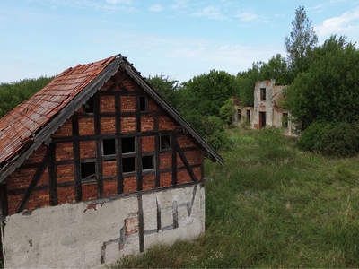 Okazja 5 działek z ruinami budynku i budynkiem gospodarczym Zamiana