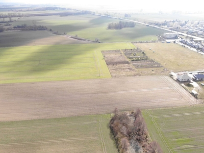 Sprzedam ostatnią działkę o pow. 0,15 ha z warunkami zabudowy -