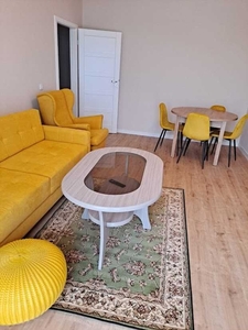 Wynajmę komfortowy apartament o pow. 70 m2, na os. Wiślany Mokotów V.