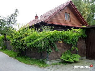 DOM drewniany z bala z 1930r. k/Krakowa, z ogrodem i osobną Strefą Klienta