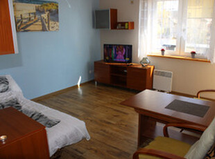 Piękny APARTAMENT 33m, 150m od Centrum . Dobra cena