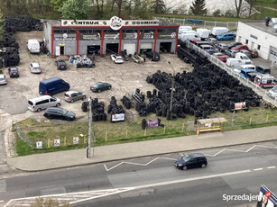 PLAC 1500 m² handlowo–usługowy ul. Ujejskiego 11