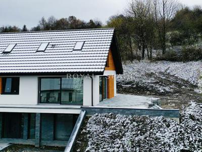 Dom na sprzedaż 7 pokoi Wieliczka, 350 m2, działka 1000 m2