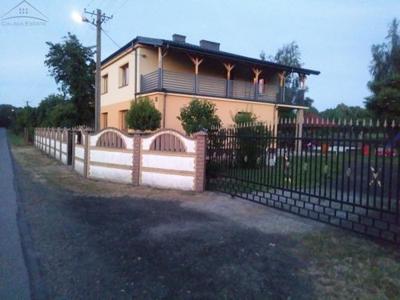 Dom na sprzedaż 4 pokoje Kalisz, 200 m2, działka 3000 m2