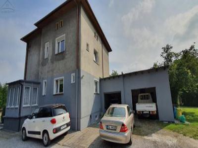 Dom na sprzedaż 9 pokoi Kalisz, 220 m2, działka 2000 m2