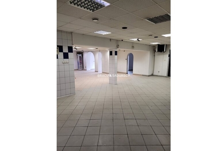 Lokal użytkowy do wynajęcia 180,00 m², oferta nr BS4-LW-289998-39