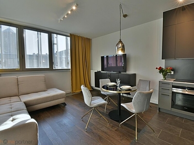 Mieszkanie do wynajęcia 49,00 m², piętro 5, oferta nr 12988