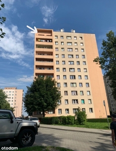 Mieszkanie 3-pokojowe w centrum miasta z balkonem