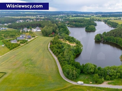 Teren inwestycyjny nad jeziorem - z linią brzegową