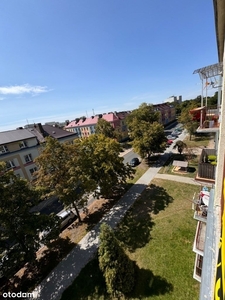 3-pokoje, balkon Sieradz, ul.Wyzwolenia nr 7.