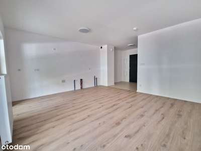 Kawalerka LUX, Stare Miasto, Apartamentowiec