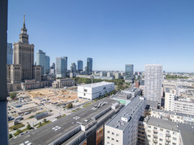 Kawalerka w samym centrum Warszawy. Po remoncie i w pełni wyposażona