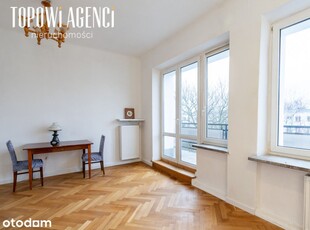 Kawalerka Na Sprzedaż 31 M2 Balkon Piwnica Mokotów