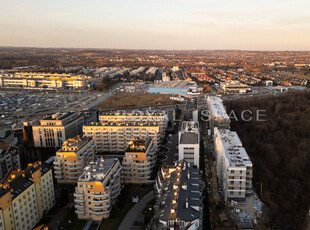 Kraków, Azory, Josepha Conrada