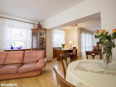 Klimatyczny dwupoziomowy apartament 180mkw