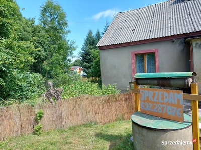 Sprzedam dom z działką w bardzo atrakcyjnej lokalizacji.