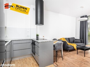 Apartament otoczony zielenią