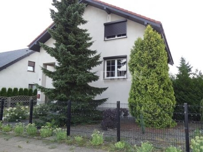 Dom wolnostojący na sprzedaż Ostrów Wielkopolski, Różana