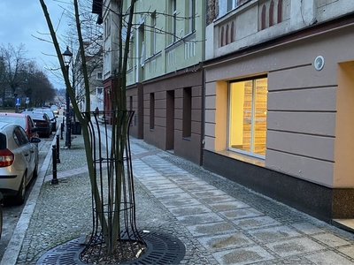 Lokal użytkowy -Przedmieście Nyskie -60m2