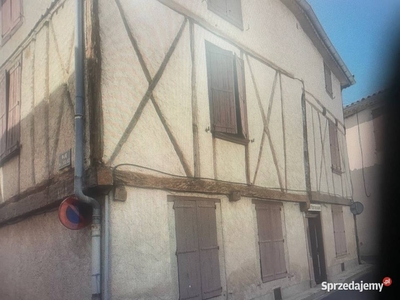 Tanie nieruchomości domy we Francji współpraca