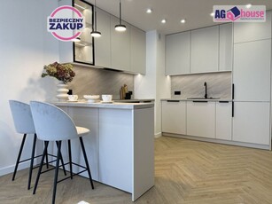 Świeżo wykończony apartament | Widok na Zatokę