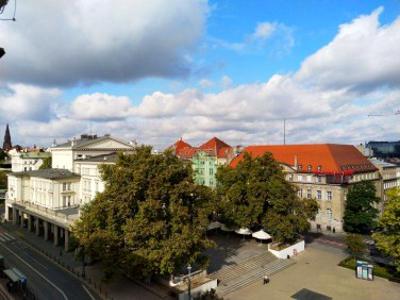 Budynek użytkowy, Centrum